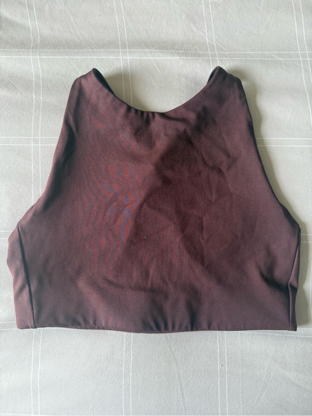 girlfriend collective High-Neck Sports Bra in Burgundy